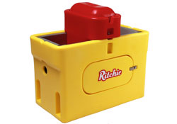 Ritchie waters em right